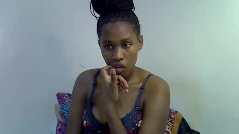 sweet_brown9 online show from October 9, 2025, 7:12 pm