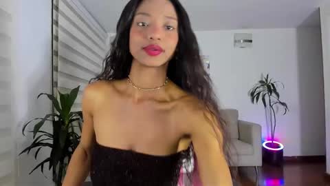 sweet_brunette88 online show from December 11, 2024, 12:02 am