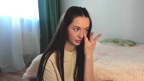 Christina online show from March 1, 2026, 9:11 am