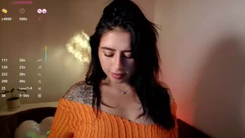 Snapshot of sweet_cami1 chatting on July 6, 2026, 5:15 am Camila online show from July 6, 2026, 5:15 am