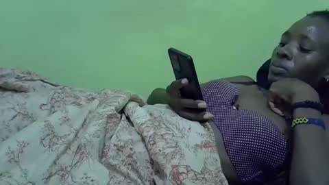 sweet_candie01 online show from February 21, 2026, 6:09 pm