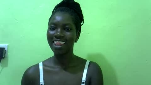 Snapshot of sweet_cherie1 chatting on February 15, 2026, 7:51 am sweet_cherie1 online show from February 15, 2026, 7:51 am