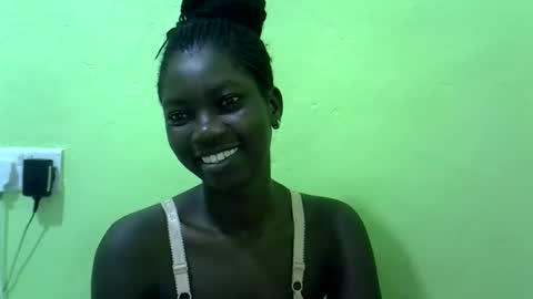 Snapshot of sweet_cherie1 chatting on February 22, 2026, 4:46 am sweet_cherie1 online show from February 22, 2026, 4:46 am