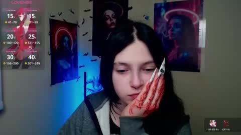 Ivy online show from February 5, 2026, 8:57 pm