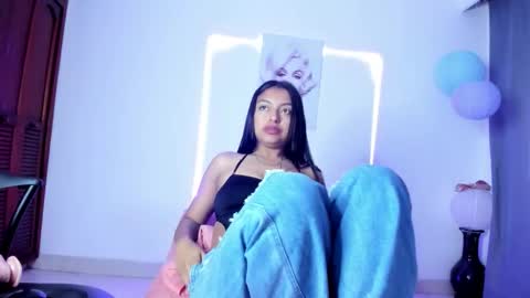 Snapshot of sweet_cinamon69 chatting on October 12, 2025, 1:32 pm Canela online show from October 12, 2025, 1:32 pm
