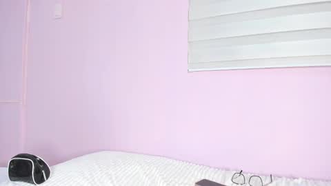 Snapshot of sweet_couples1 chatting on January 7, 2025, 11:14 pm sweet_couples1 online show from January 7, 2025, 11:14 pm