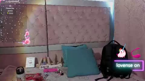 Snapshot of sweet_emmili chatting on July 21, 2026, 12:18 pm emmili online show from July 21, 2026, 12:18 pm