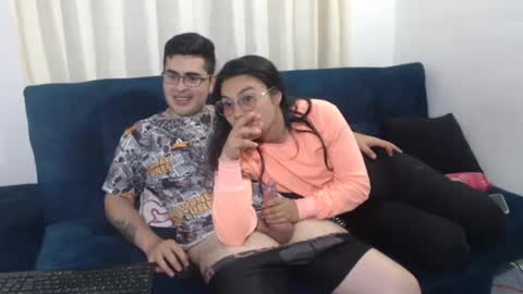 sweet_fantasy_couple online show from December 9, 2024, 3:29 am