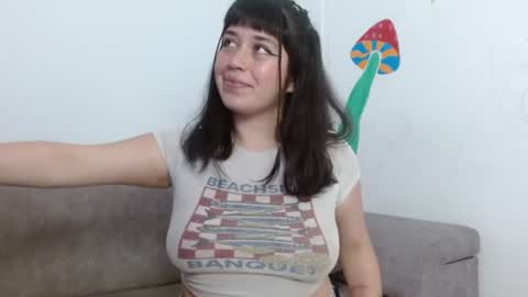 Snapshot of sweet_ferr chatting on July 13, 2026, 8:33 pm sweet_ferr online show from July 13, 2026, 8:33 pm