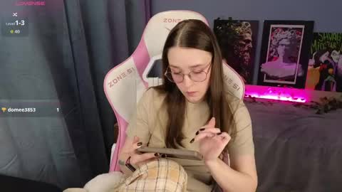 Alice online show from April 18, 2026, 4:38 am