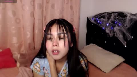 Hannah online show from October 4, 2025, 9:51 am