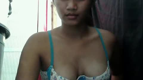 Snapshot of sweet_hazel25 chatting on October 10, 2025, 11:42 am Hazel online show from October 10, 2025, 11:42 am