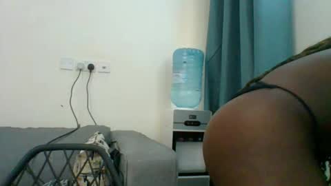 ESTHER NEEMA online show from September 29, 2025, 4:06 am