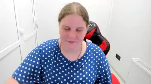 Karla online show from June 24, 2026, 12:48 pm
