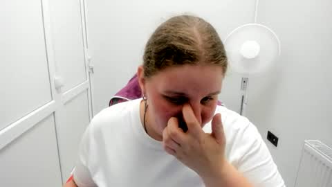 Karla online show from July 8, 2026, 2:32 pm