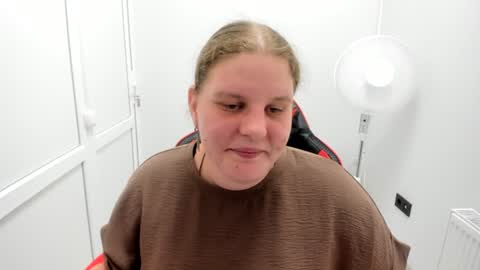 Karla online show from July 9, 2026, 2:10 pm