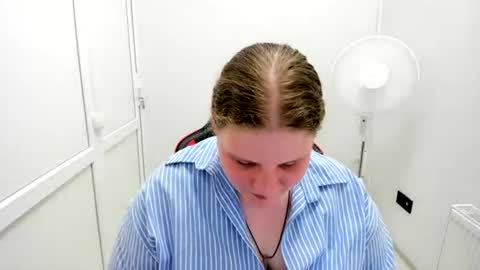 Karla online show from July 22, 2026, 3:04 pm