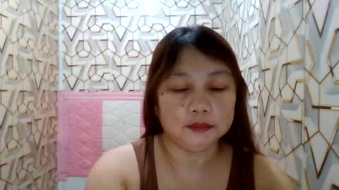 sweet_kayley online show from July 4, 2026, 8:37 pm