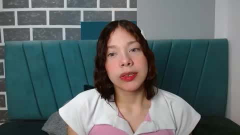 sweet_kitty_05 online show from February 7, 2026, 11:19 pm