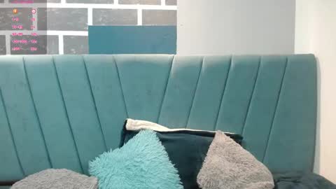 sweet_kitty_05 online show from May 15, 2026, 10:50 pm
