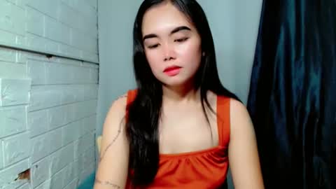 LAIKA online show from June 7, 2026, 2:05 am
