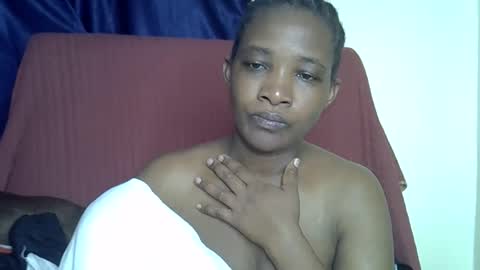 sweet_lessly online show from January 13, 2026, 1:05 pm