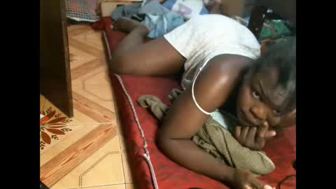 sweet_lilianah online show from April 28, 2026, 4:06 am