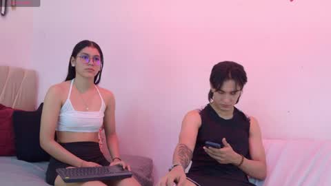 Snapshot of sweet_litle_ chatting on May 12, 2026, 12:24 pm Mia online show from May 12, 2026, 12:24 pm