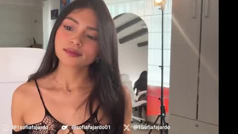 free            private online show from April 9, 2026, 5:51 pm