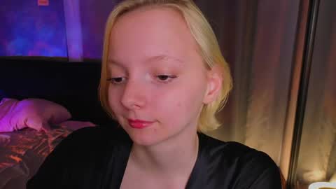 Lana online show from May 23, 2026, 5:28 pm