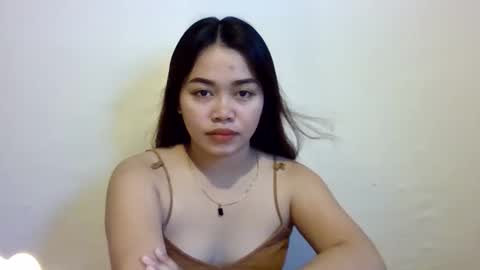 Snapshot of sweet_mae28xx chatting on April 21, 2026, 6:41 am sweet_mae28xx online show from April 21, 2026, 6:41 am