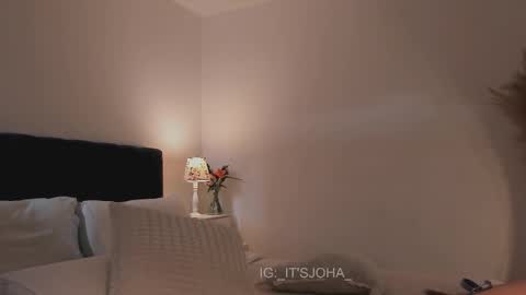 Mor online show from March 1, 2026, 9:50 pm