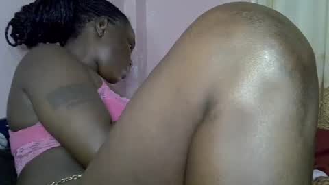 Snapshot of sweet_monalisa93 chatting on November 21, 2025, 7:01 pm Lisa online show from November 21, 2025, 7:01 pm