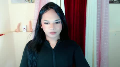 sweet_moonlight69 online show from July 1, 2026, 1:45 pm