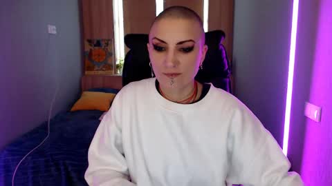 sweet_n_strong online show from April 12, 2026, 5:12 am