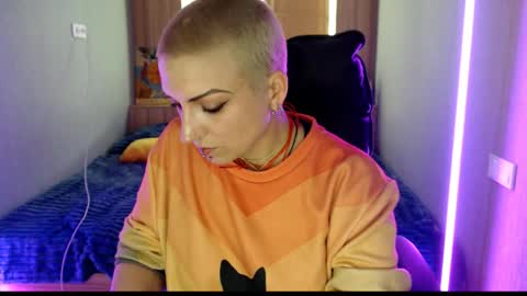 sweet_n_strong online show from May 6, 2026, 12:10 pm