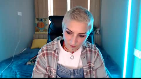 sweet_n_strong online show from June 4, 2026, 10:54 am