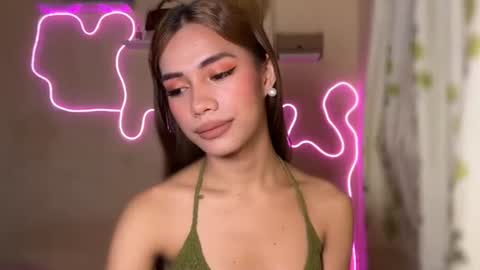 Snapshot of sweet_nikki03 chatting on September 25, 2025, 9:18 pm sweet_nikki03 online show from September 25, 2025, 9:18 pm