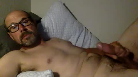 sweet_nutts online show from October 3, 2025, 1:24 am