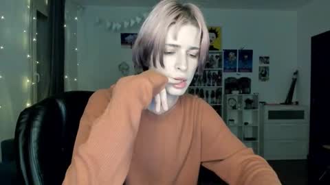 kira online show from February 6, 2026, 5:27 pm