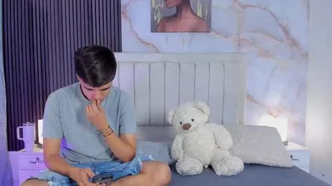 Petter online show from November 11, 2025, 12:49 pm