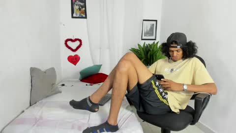 Snapshot of sweet_rose72 chatting on May 15, 2026, 10:50 pm sweet_rose72 online show from May 15, 2026, 10:50 pm