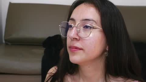 Sammy Lauren online show from April 23, 2026, 8:00 pm