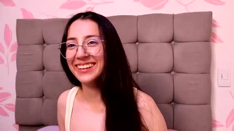Sammy Lauren online show from July 13, 2026, 3:31 am