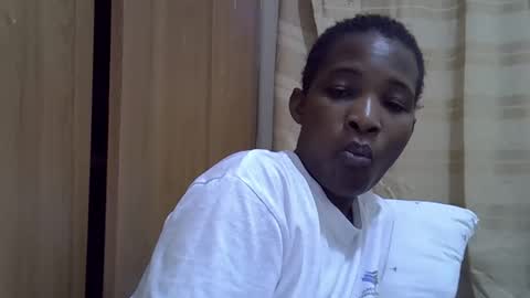 Snapshot of sweet_shari chatting on September 21, 2025, 3:19 am Princess shari online show from September 21, 2025, 3:19 am