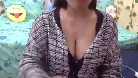 sweet_shivani online show from December 4, 2024, 4:54 am