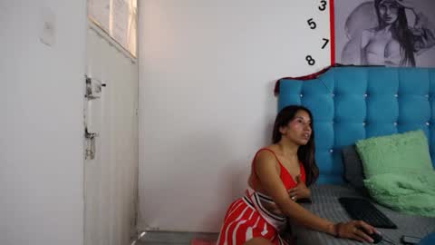 Adriana online show from September 29, 2025, 2:00 pm