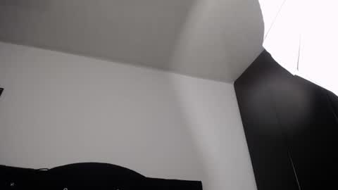 Snapshot of sweet_skylove_ chatting on July 2, 2026, 1:39 pm Adriana online show from July 2, 2026, 1:39 pm