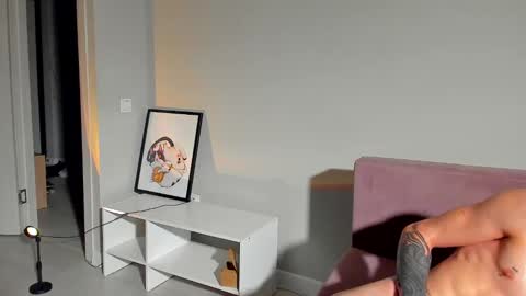 sweet_smith8 online show from February 4, 2025, 10:02 pm