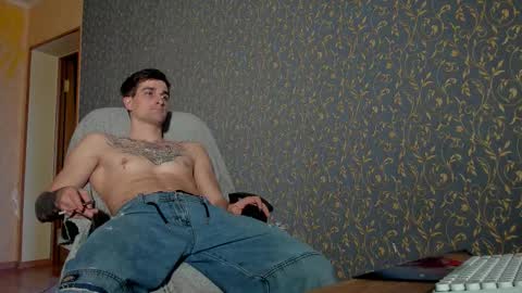 sweet_smith8 online show from January 13, 2026, 4:29 am